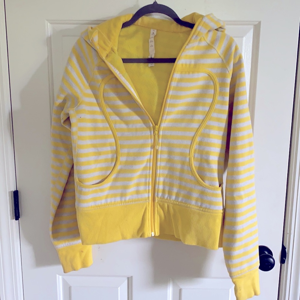 Lululemon jacket, sz 12